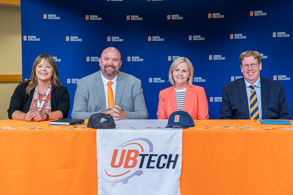 Representatives of Snow College and UB Tech